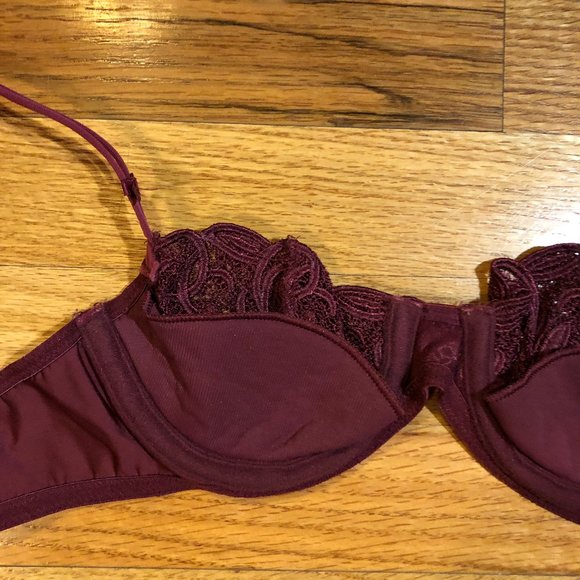 WOMENS VICTORIA'S SECRET BURGUNDY LACE BRA 34A - Picture 6 of 9